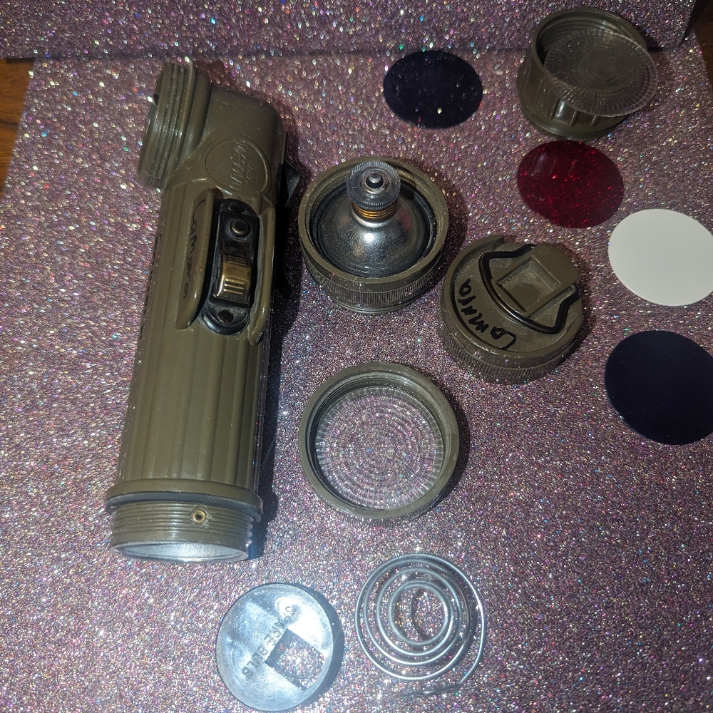 Fulton Military Grade Flashlight U.S. MX-991/U With Safeguard Color Lenses